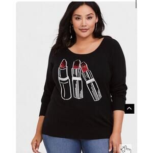 Torrid Black Lipstick Pullover Sweater Size 0 / Large